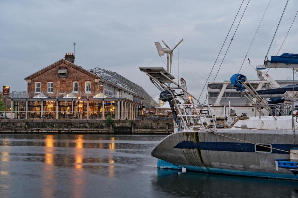 The Ship & Trades Hotel Chatham  Exterior photo